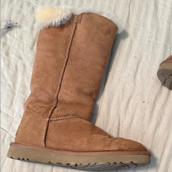 UGG Chestnut Shearling Button Boots - Picture 5 of 7